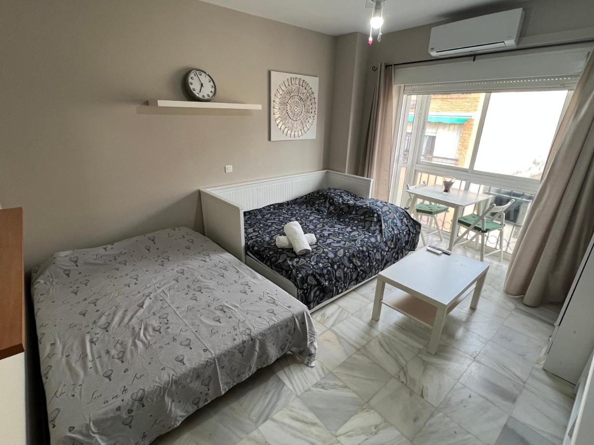 Genuar Apartments Malaga Center 2 エクステリア 写真