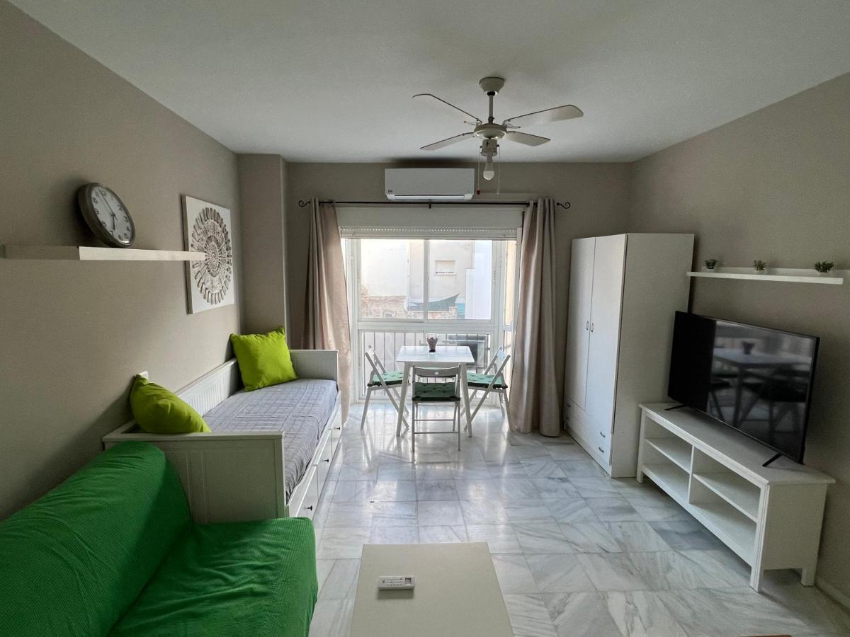 Genuar Apartments Malaga Center 2 エクステリア 写真