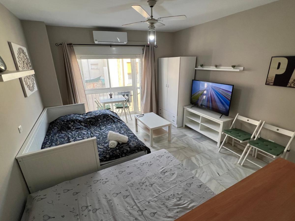 Genuar Apartments Malaga Center 2 エクステリア 写真