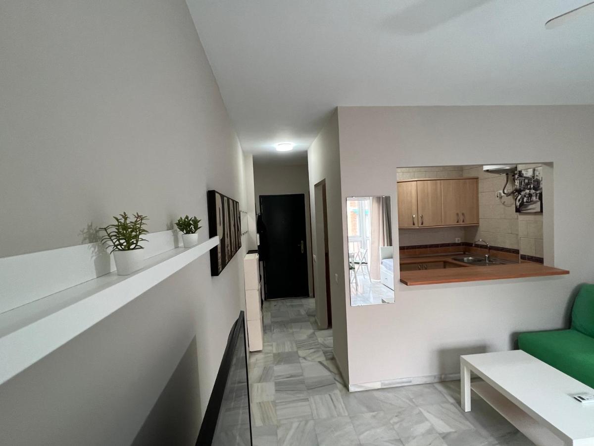 Genuar Apartments Malaga Center 2 エクステリア 写真